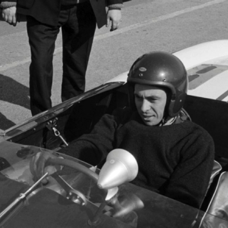 Dans le cockpit de la Lotus 23 du Normand Racing à Snetterton
© Georges Phillips